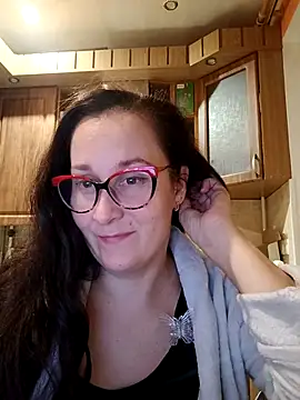 Amandda  online show from October 17, 2025, 5:59 pm