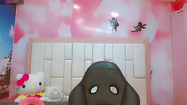 DarliingSweet online show from October 13, 2025, 12:07 pm