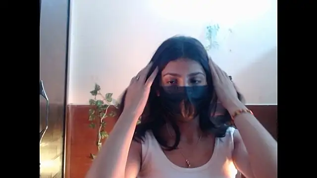  kamyaa09 online show from February 5, 2026, 9:16 am