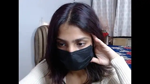  kamyaa09 online show from December 17, 2025, 1:05 pm