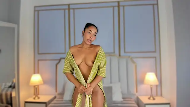 Snapshot of Ketty_89 chatting on October 22, 2025, 7:24 pm Ketty 89 online show from October 22, 2025, 7:24 pm