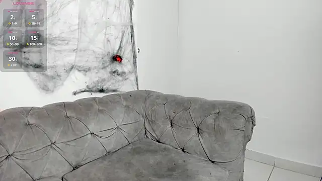 OwenStonne  online show from October 21, 2025, 4:12 am