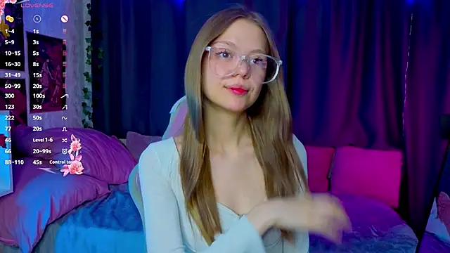 WeiSusi online show from March 24, 2026, 6:19 pm