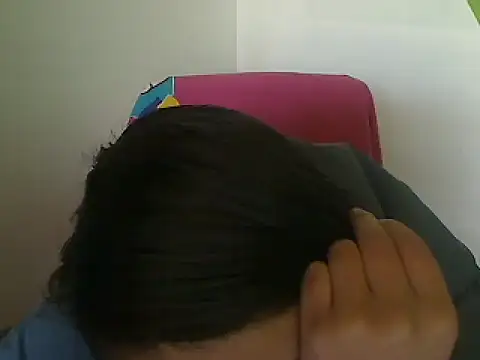 akamesweet online show from November 29, 2025, 7:25 pm