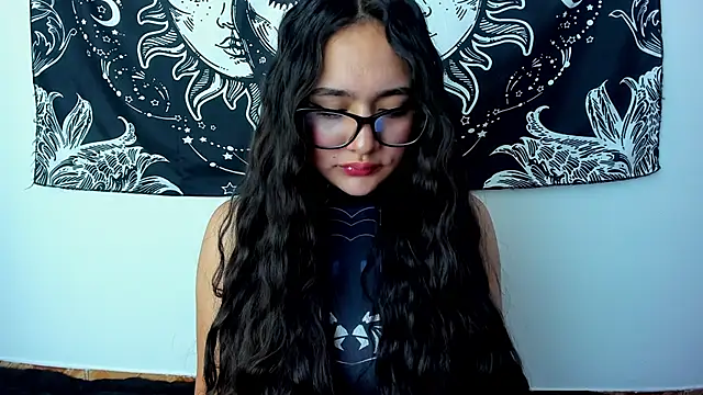 Snapshot of Calita_sexy1 chatting on October 24, 2025, 8:19 pm Calita sexy1 online show from October 24, 2025, 8:19 pm