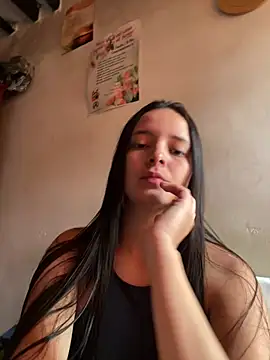 Mia jhoonson online show from February 22, 2026, 6:31 pm