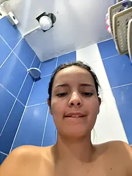 Mia jhoonson online show from September 25, 2025, 6:36 pm