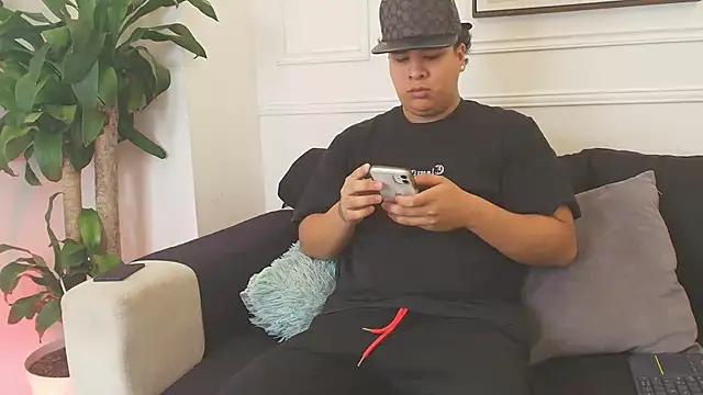 Naim Bennetsex online show from October 16, 2025, 6:49 pm