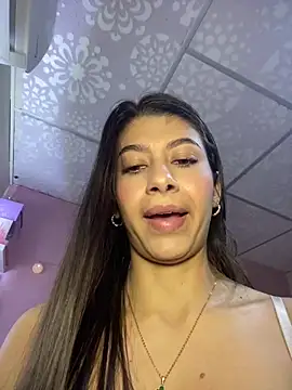 Lenapink19 online show from February 28, 2026, 10:20 pm