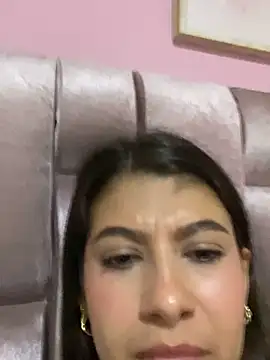 Lenapink19 online show from September 28, 2025, 12:17 am