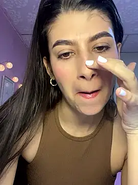 Lenapink19 online show from January 18, 2026, 9:40 pm