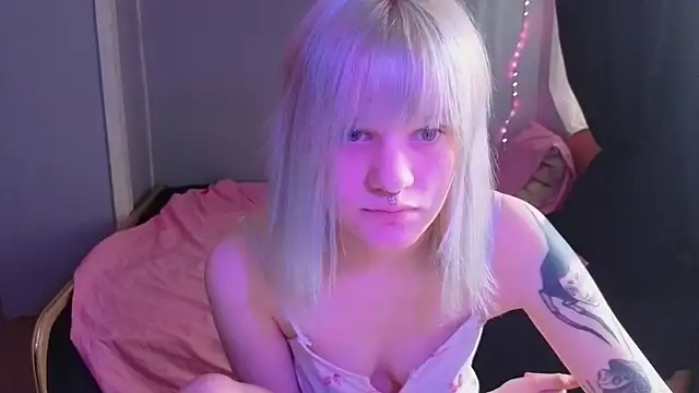 Elieiza xo online show from April 7, 2026, 9:00 am