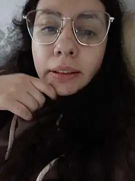 Snapshot of marmary84 chatting on May 27, 2026, 11:01 pm marmary84 online show from May 27, 2026, 11:01 pm