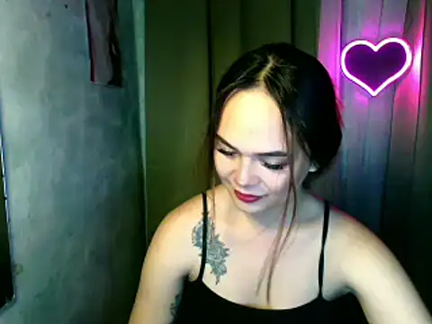 sweetsassyxx online show from January 14, 2026, 6:11 pm