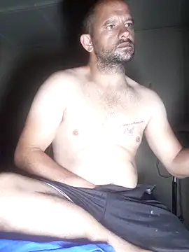 Lekewarmele online show from November 4, 2025, 11:41 pm