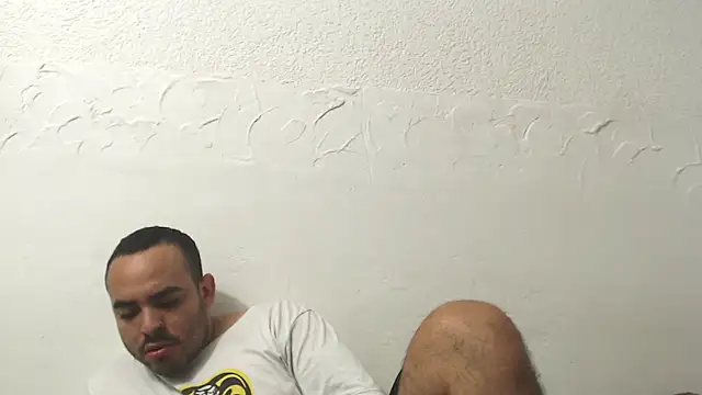 Snapshot of Ana_ThiagoxX chatting on May 15, 2026, 11:03 pm Ana ThiagoxX online show from May 15, 2026, 11:03 pm