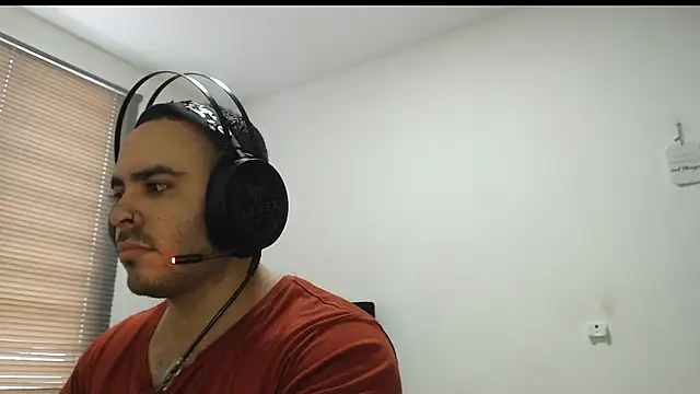 Ana ThiagoxX online show from February 10, 2026, 6:51 pm