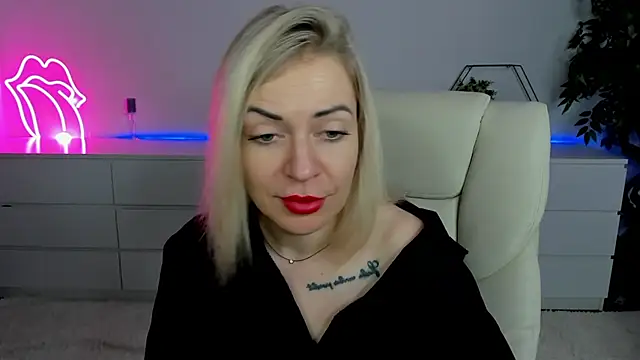 Anna Snows online show from September 28, 2025, 12:01 pm