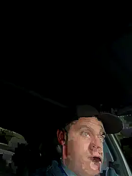 cumitted online show from October 28, 2025, 11:14 pm