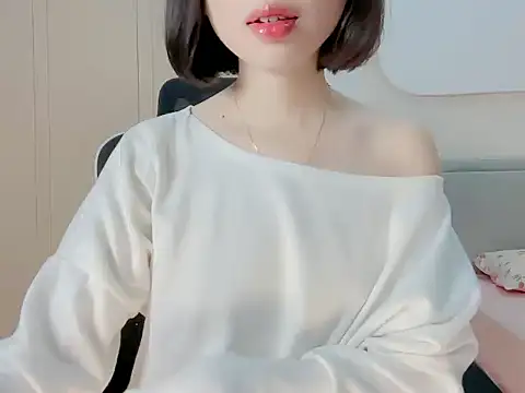 Snapshot of ggLovee chatting on October 17, 2025, 9:49 pm ggLovee online show from October 17, 2025, 9:49 pm