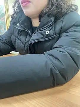 -NhaKy22 online show from February 11, 2026, 1:27 am