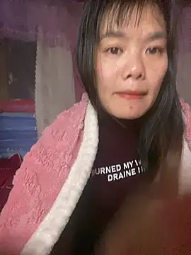 Snapshot of PhanHaa chatting on January 17, 2026, 1:15 pm PhanHaa online show from January 17, 2026, 1:15 pm