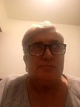 Sonya51561 online show from December 1, 2025, 5:14 pm