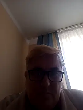 Sonya51561 online show from October 31, 2025, 11:29 am