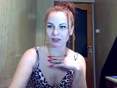 Kisa26311 online show from September 29, 2025, 2:44 pm