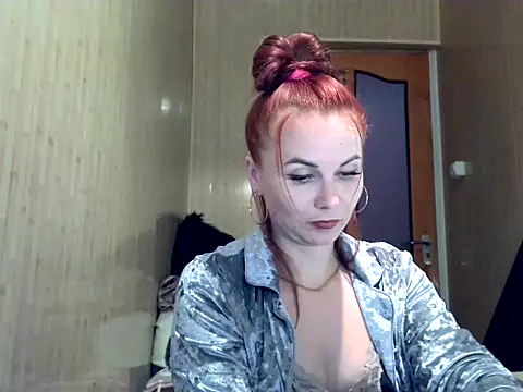 Kisa26311 online show from October 15, 2025, 10:45 am