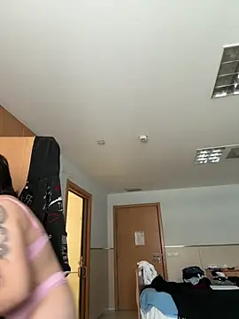 Kitty5348 online show from February 12, 2026, 1:22 pm