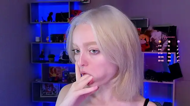 ShizukaBlanche online show from September 20, 2025, 2:05 am