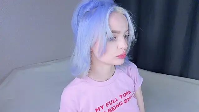 ShizukaBlanche online show from November 30, 2025, 1:12 pm