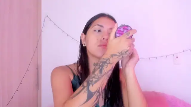 Abby roussee online show from November 16, 2025, 3:17 pm