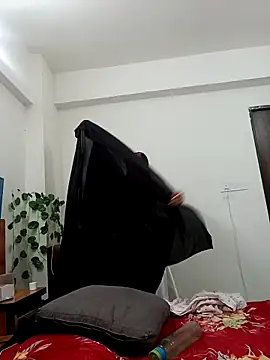 Cutie Shruti online show from October 2, 2025, 7:39 pm