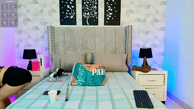 Snapshot of natasha_moreno chatting on May 22, 2026, 12:25 pm natasha moreno online show from May 22, 2026, 12:25 pm