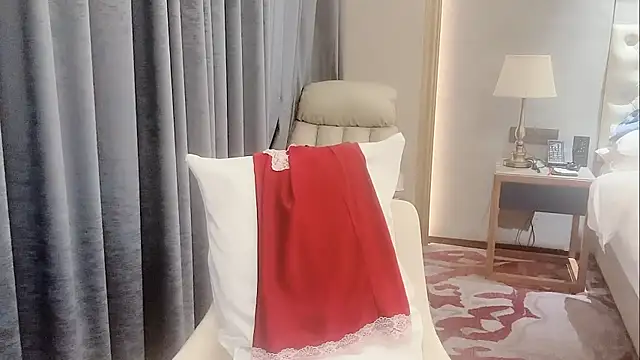 Ianxuan online show from May 9, 2026, 3:10 am