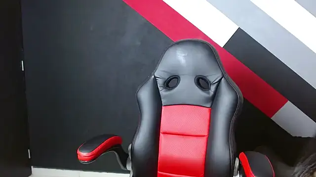 NatiHoran online show from September 20, 2025, 11:54 pm