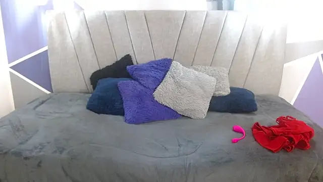 NatiHoran online show from December 2, 2025, 11:39 pm