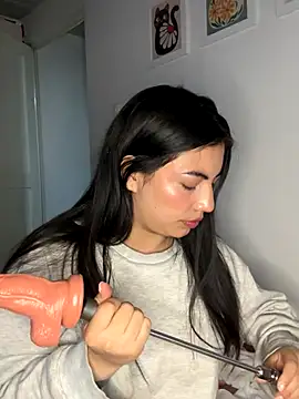 Jadee grey online show from October 16, 2025, 10:34 am