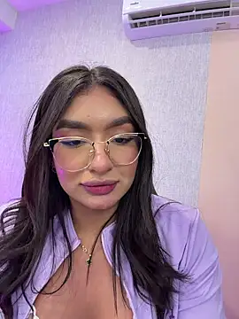 jenn fit online show from April 5, 2026, 6:25 pm