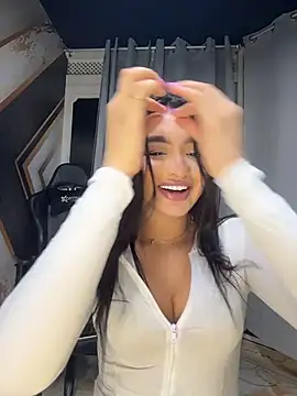 jenn fit online show from February 12, 2026, 4:56 am