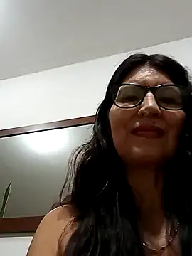 swity foster online show from October 17, 2025, 8:39 am