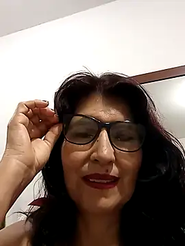 swity foster online show from December 22, 2025, 9:42 am