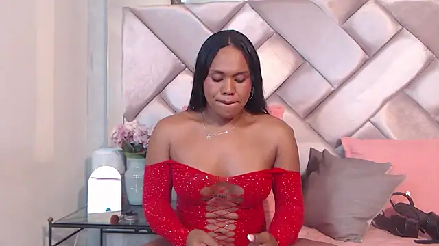 Ashleyroberst online show from April 17, 2026, 1:14 pm