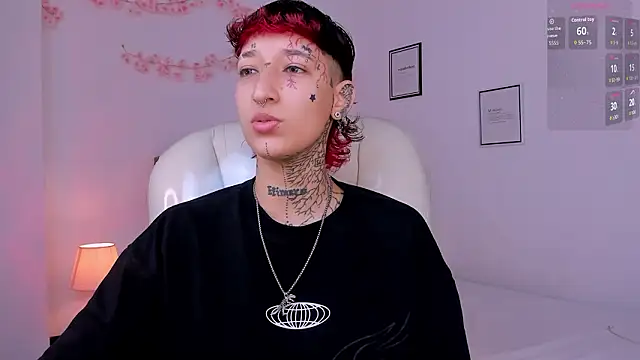 Luci Rose online show from March 24, 2026, 6:41 pm