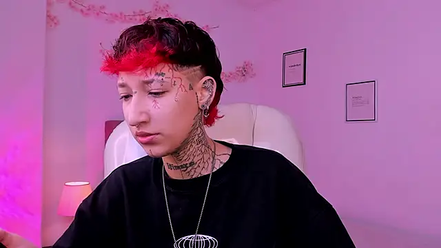 Snapshot of Luci_Rose chatting on June 11, 2026, 12:24 pm Luci Rose online show from June 11, 2026, 12:24 pm