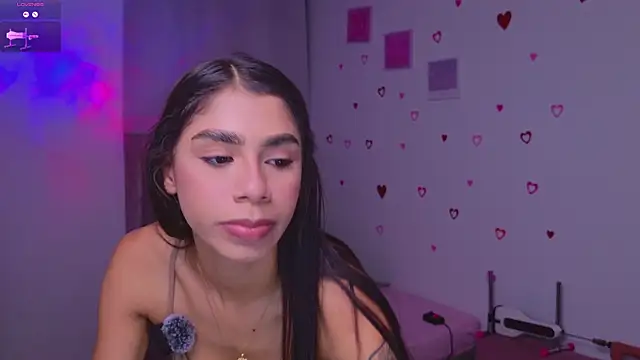 BrunetteAdams001 online show from February 28, 2026, 4:56 am