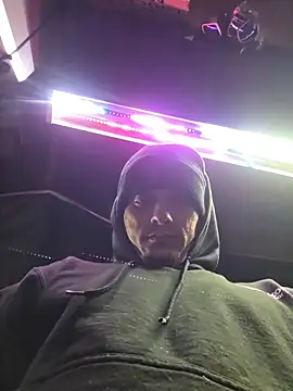 twistafatpipe online show from October 30, 2025, 10:24 am