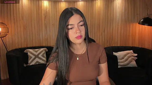 NataliaGaret online show from January 19, 2026, 4:49 am